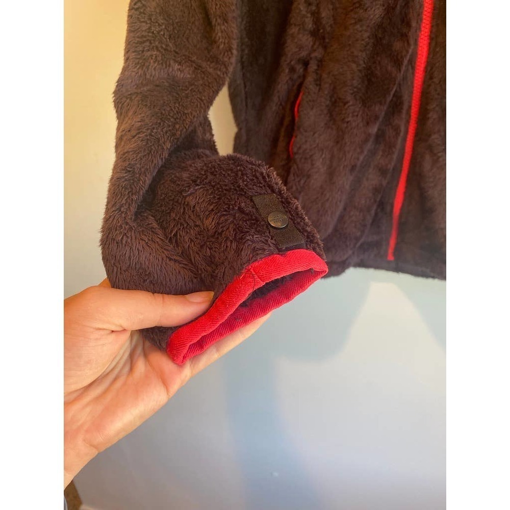 North Face Burgundy Fuzzy Jacket - Picture 4 of 4